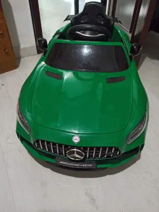 Coche eléctrico Mercedes AMG niños