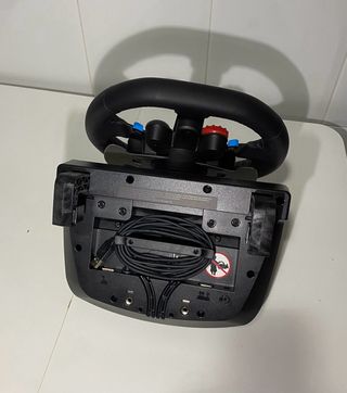 Volante Logitech G29 PS5/PS4 + Shifter + Juegos