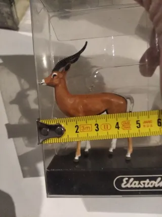 Figura Impala Realista para el Belén