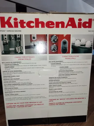 Cafetera Roja KitchenAid. Sin estrenar.