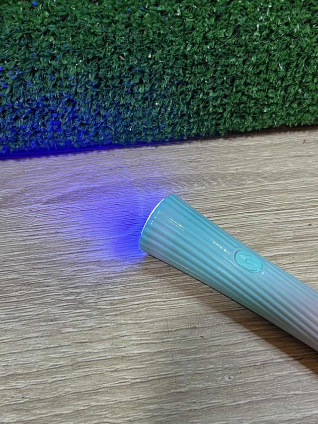 Lámpara UV Portátil para Uñas de Gel