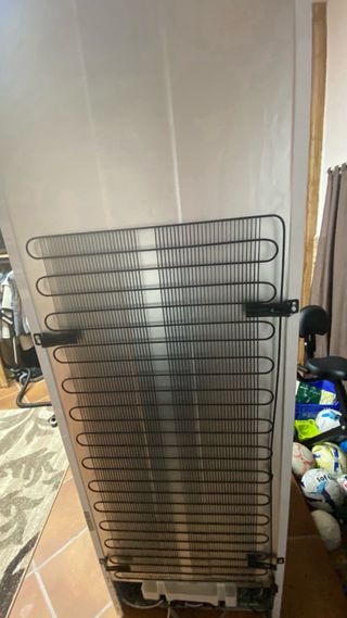 Congelador Vertical NEW POL NWF1851PF