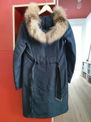 Chaquetón con capucha marca Marella