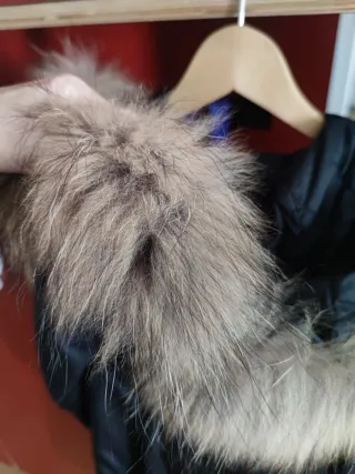 Chaquetón con capucha marca Marella