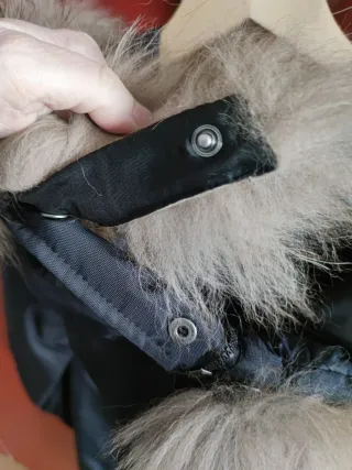 Chaquetón con capucha marca Marella