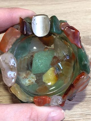 Cenicero de piedras naturales