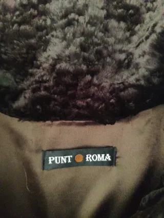 Elegante abrigo pelo sintético Punto Roma