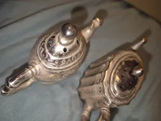 Adornos de plata antiguos