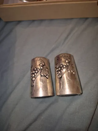 Adornos de plata antiguos