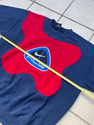 Sudadera Nike ACG Roja y Azul