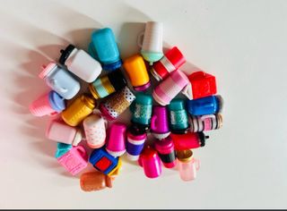 Muñecas LOL con Pasarela y Accesorios