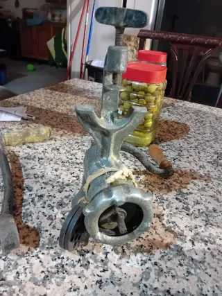 Picadora de carne antigua S32