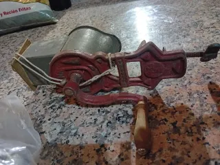 Picadora de carne antigua S32