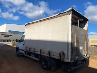 Renault Trucks Mascott 2009