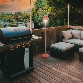 Lámpara de pie inalámbrica