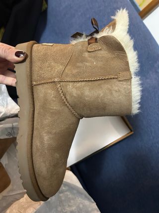 UGG Mini Bailey Bow II stivali con fiocco