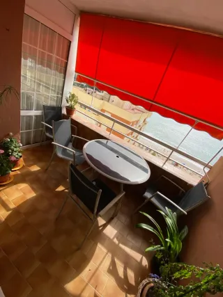 Piso alto frontal al mar en playa Victoria, Cádiz