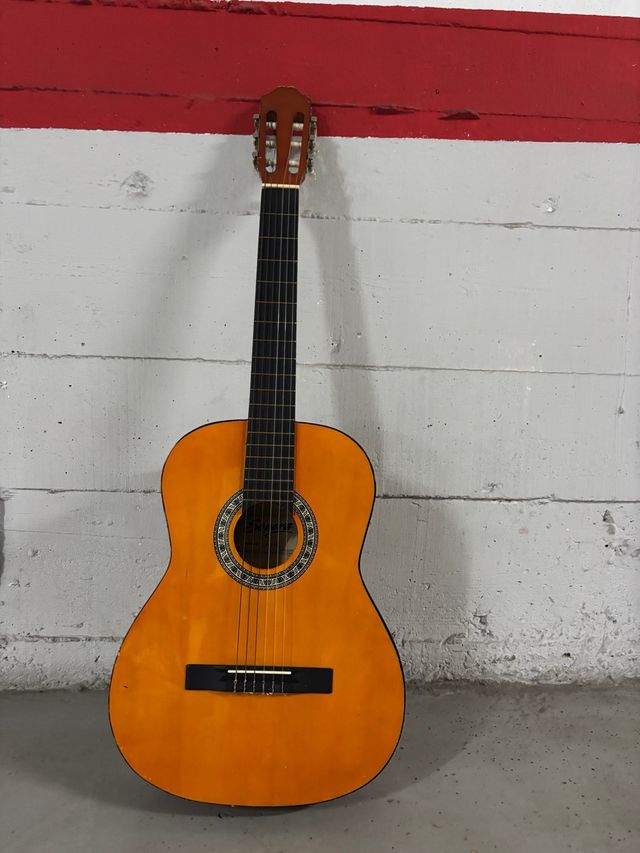 Guitarra Clásica Naranja Sonora