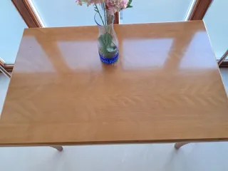 Mesa de cocina Ondarreta madera y metal.Extensible