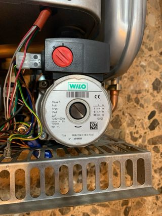 Caldera Ferroli Leer Descripcion