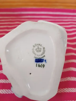 Statuina Royal Copenhagen Uccello