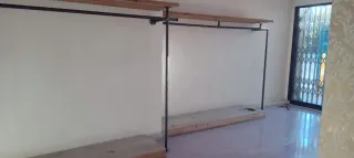 Estantería Ropa Vintage Negra y Marrón