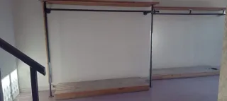 Estantería Ropa Vintage Negra y Marrón