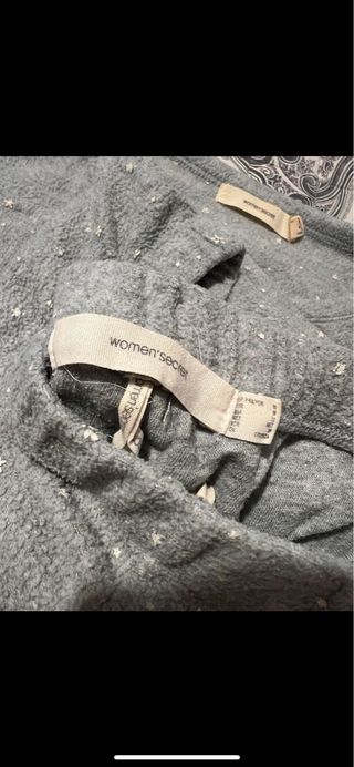 Pijama invierno gris con orejas de conejo