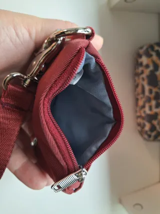 Monedero tarjetero granate sin usar