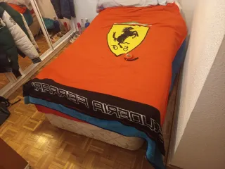 Canapé con colchón 90x180