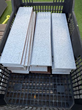 Zócalo cerámico blanco/gris