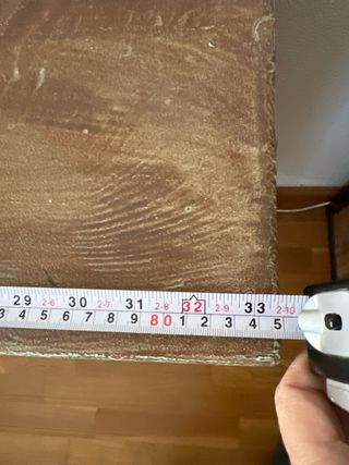 Mesa auxiliar de madera