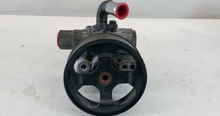 Bomba dirección chrysler 1105611 673316776 jeep