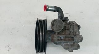 Bomba dirección chrysler 1105611 673316776 jeep