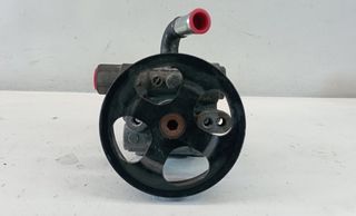 Bomba dirección chrysler 1105611 673316776 jeep