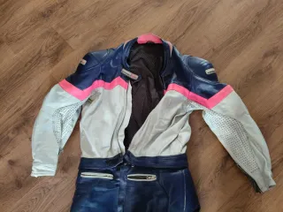 Traje de moto 2 piezas azul y rosa