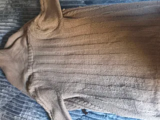 Abrigo borreguero con botones