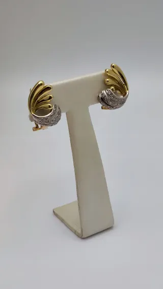 Pendientes de oro 18kt con Brillantes.