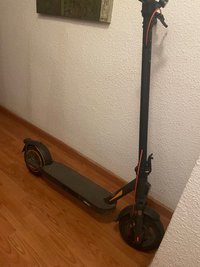 Patinete Eléctrico Xiaomi Scooter elite