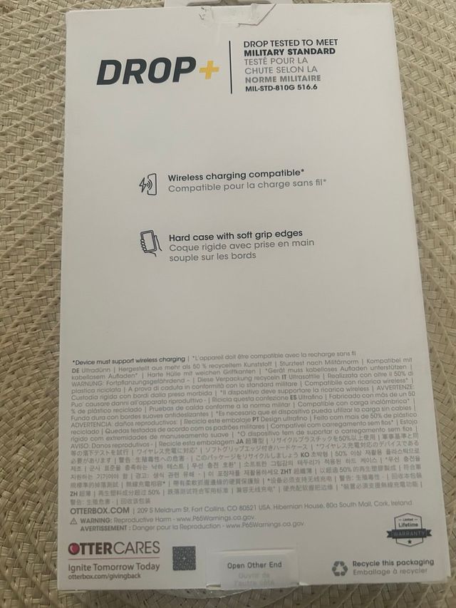 Custodia OtterBox React per iPhone 15 Pro Max Trasparente