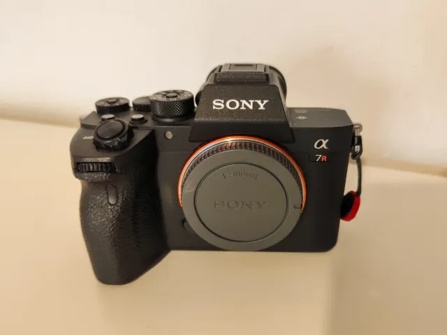 Camara Sony A7R IV  SONY ILCE-7RM4A