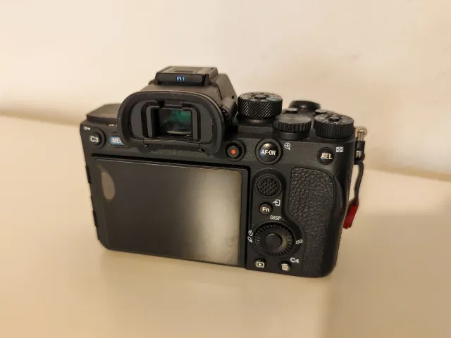 Camara Sony A7R IV  SONY ILCE-7RM4A