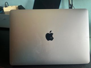 Apple MacBook Air i5 2020 13” Plata