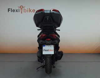 Yamaha XMAX 125