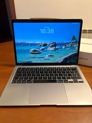 MacBook Air M1 Plata 8GB/256GB