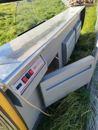 Vitrina expositora refrigerada