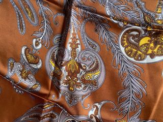 Pañuelo Vintage Marrón Estampado Mujer