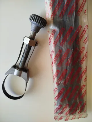 Llave de filtros de aceite y 10 flejes recambio