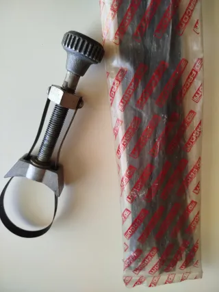 Llave de filtros de aceite y 10 flejes recambio