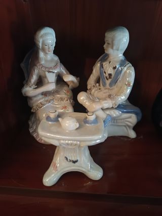 Pareja Figuras Porcelana Estilo Victoriano